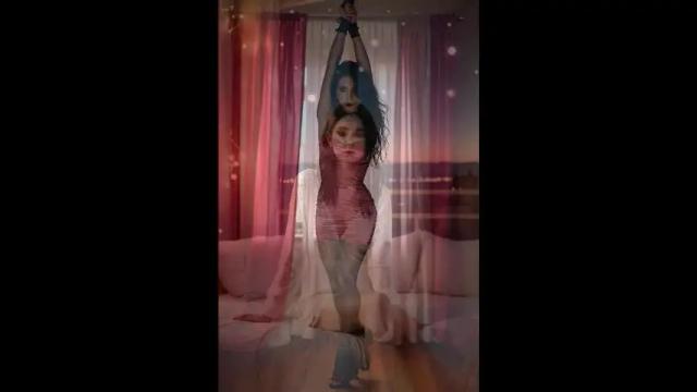 Image 3 of emmysdesire Stream on Chaturbate on 1 month ago