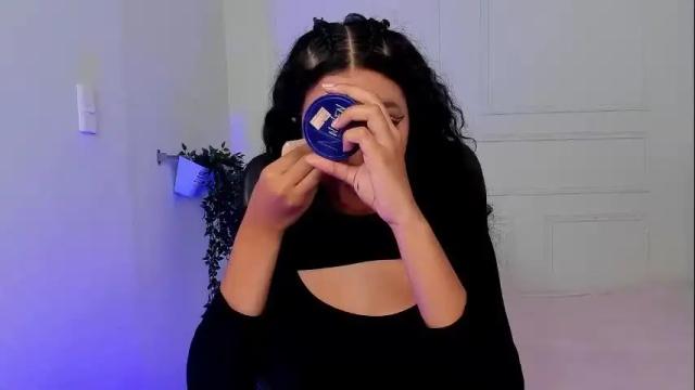 Image 2 of emmysmith1 Stream on Chaturbate on 1 month ago