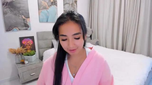 Image 4 of emotionalstorm Stream on Chaturbate on 25 months ago