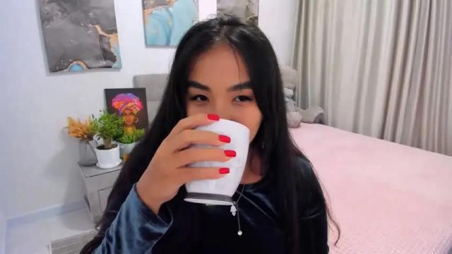 Image 3 of emotionalstorm Stream on Chaturbate on 24 months ago