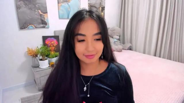Image 4 of emotionalstorm Stream on Chaturbate on 24 months ago