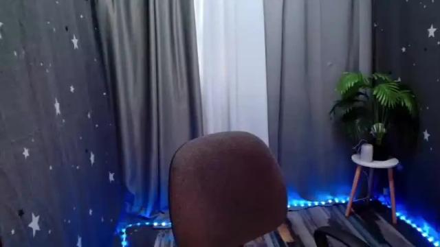 Image 11 of empress_claudiaxx Stream on Chaturbate on 15 months ago