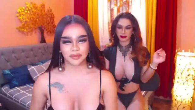 Image 2 of empressvalerie Stream on Chaturbate on 15 months ago
