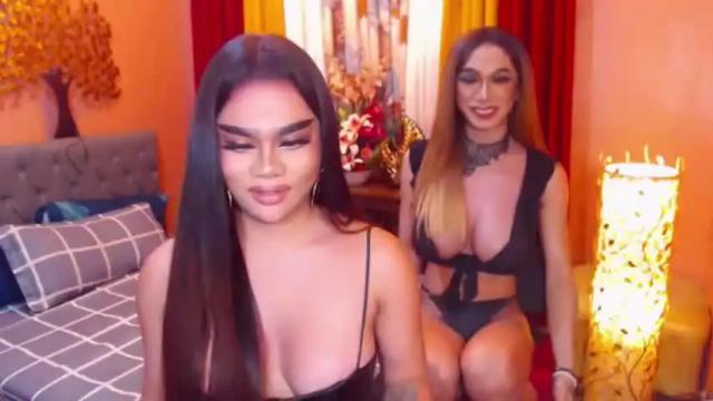 Image 2 of empressvalerie Stream on Chaturbate on 15 months ago