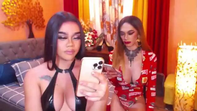 Image 10 of empressvalerie Stream on Chaturbate on 16 months ago