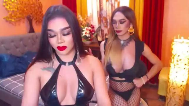 Image 10 of empressvalerie Stream on Chaturbate on 16 months ago