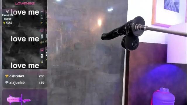 Image 8 of emy_evie Stream on Chaturbate on 21 days ago