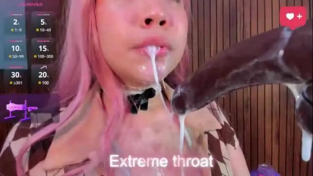 Image 8 of emy_evie Stream on Chaturbate on 1 month ago