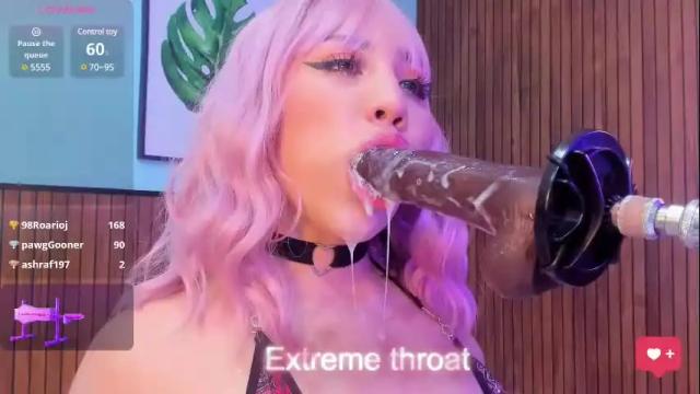 Image 6 of emy_evie Stream on Chaturbate on 1 month ago
