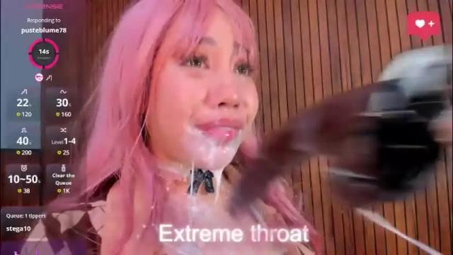 Image 4 of emy_evie Stream on Chaturbate on 13 days ago