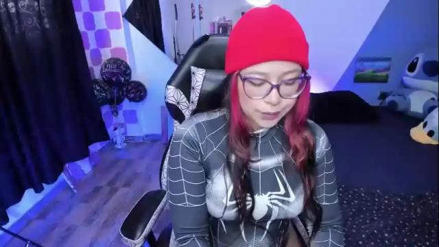 Image 4 of emy_xdy Stream on Chaturbate on 6 months ago