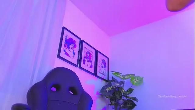 Image 12 of emybeecker Stream on Chaturbate on 4 months ago