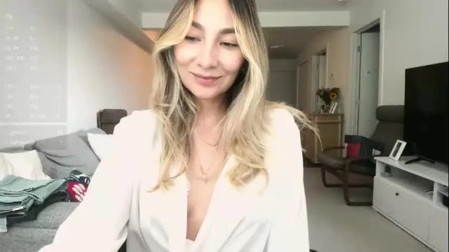 Image 10 of emyconneer Stream on Chaturbate on 4 months ago