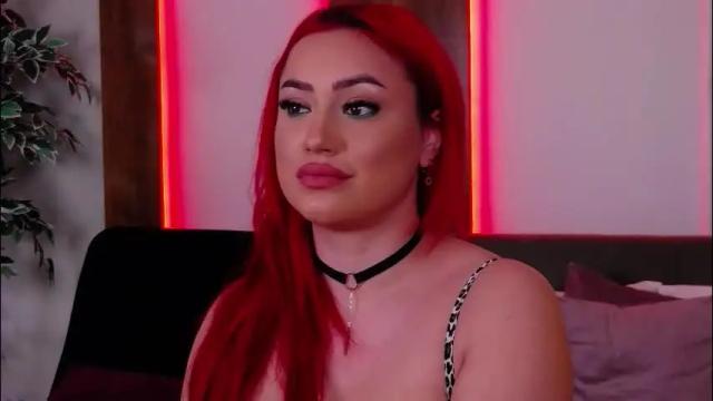 Image 3 of emyhilton_ Stream on Chaturbate on 2 months ago