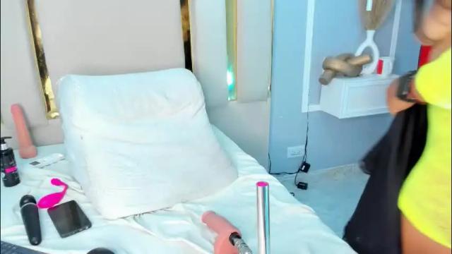 Image 8 of emysandoval Stream on Chaturbate on 15 days ago