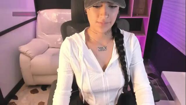 Thumbnail 3, emysilver's Stream at Chaturbate, 1 month ago