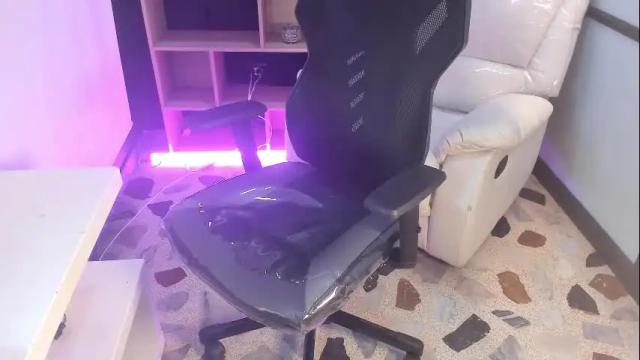 Thumbnail 1, emysilver's Stream at Chaturbate, 1 day ago