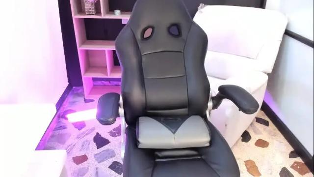 Thumbnail 3, emysilver's Stream at Chaturbate, 11 hours ago