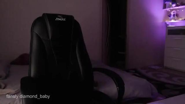 Image 8 of en_hi1 Stream on Chaturbate on 16 months ago