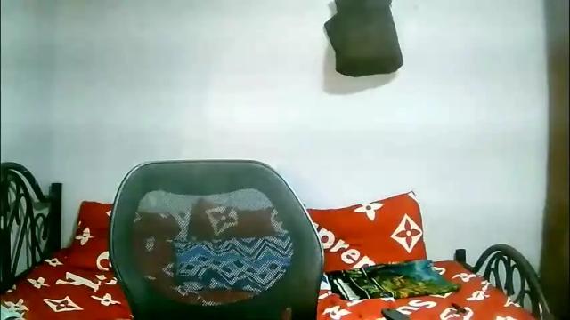 Image 3 of encantadats Stream on Chaturbate on 5 months ago