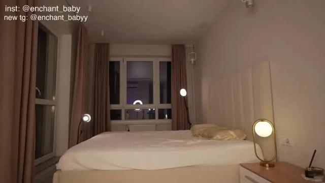 Image 11 of enchant_baby_ Stream on Chaturbate on 2 months ago