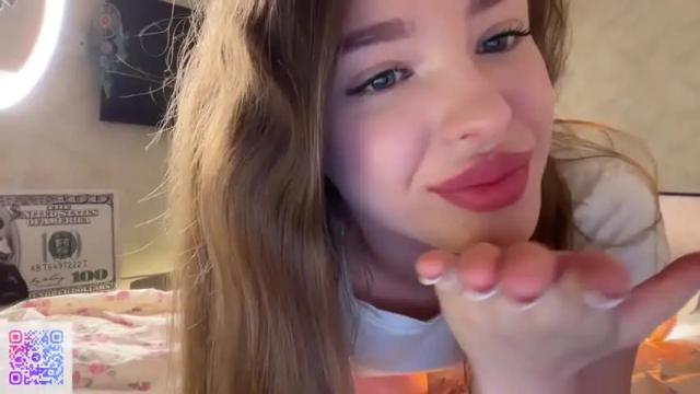 Image 4 of endlessmia Stream on Chaturbate on 3 months ago