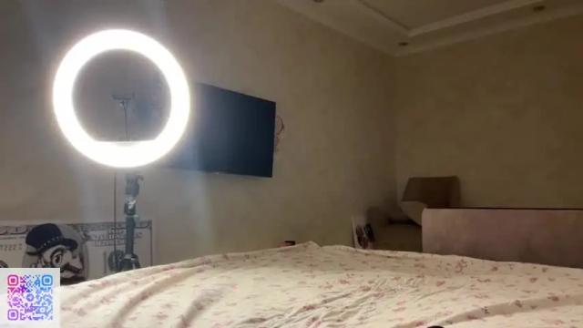 Image 4 of endlessmia Stream on Chaturbate on 3 months ago