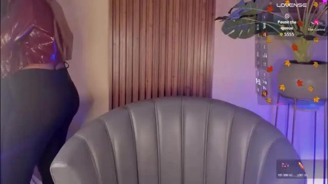 Image 6 of ened_nessa Stream on Chaturbate on 13 days ago