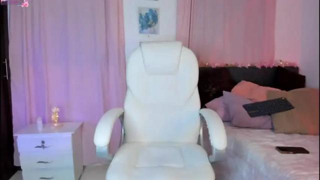 Image 10 of engel_brunet Stream on Chaturbate on 14 days ago