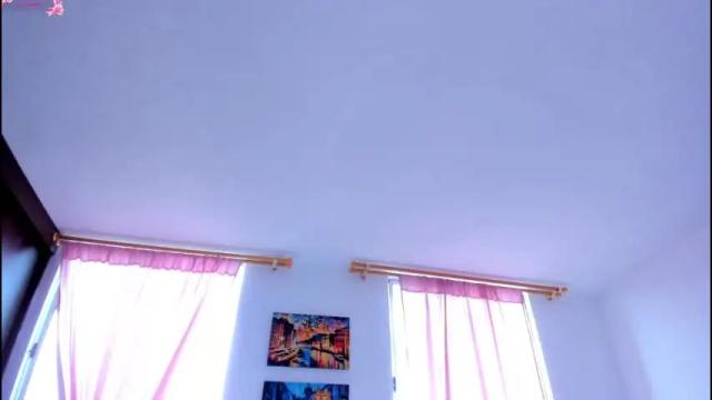 Image 7 of engel_brunet Stream on Chaturbate on 1 month ago