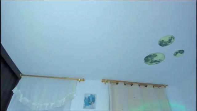 Image 2 of engel_brunet Stream on Chaturbate on 3 months ago