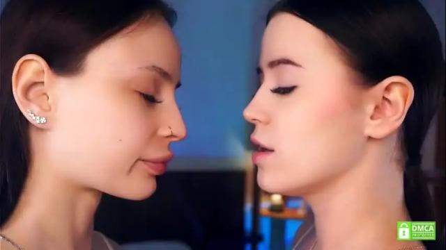 Image 3 of engelellick Stream on Chaturbate on 1 month ago