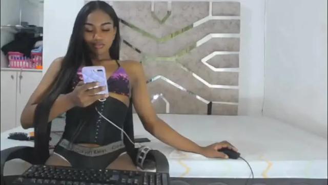 Image 12 of engell_fernandex Stream on Chaturbate on 4 months ago