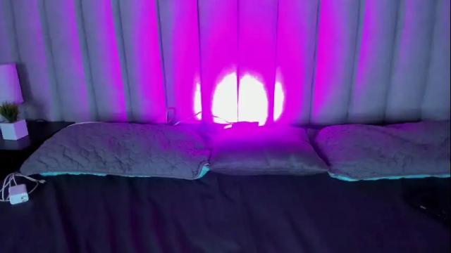 Image 7 of engelstone_ Stream on Chaturbate on 25 days ago