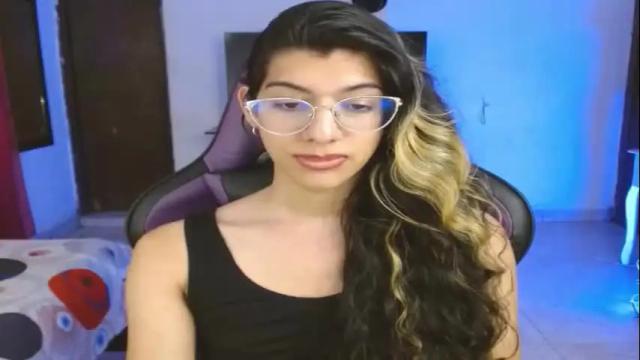 Image 8 of engiel_phoenix Stream on Chaturbate on 1 month ago