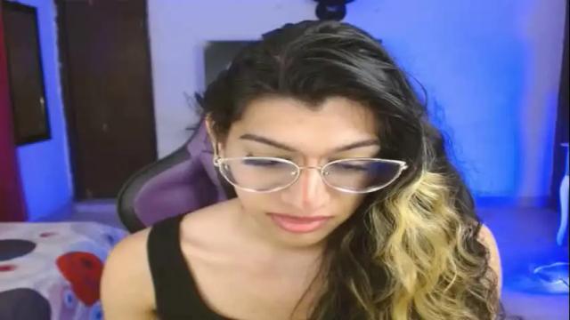 Image 4 of engiel_phoenix Stream on Chaturbate on 1 month ago