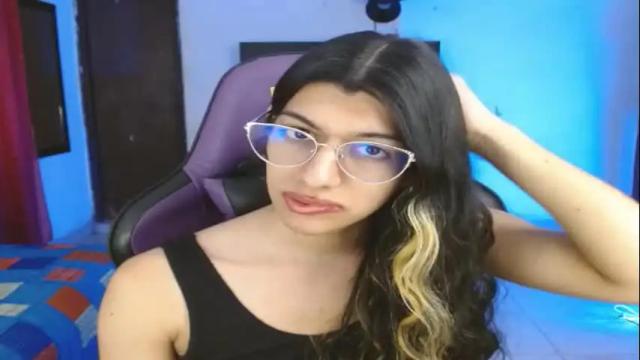 Image 2 of engiel_phoenix Stream on Chaturbate on 26 days ago
