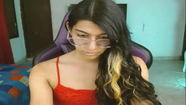 Image 2 of engiel_phoenix Stream on Chaturbate on 16 days ago