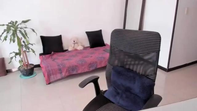 Image 6 of enithallegri Stream on Chaturbate on 21 months ago