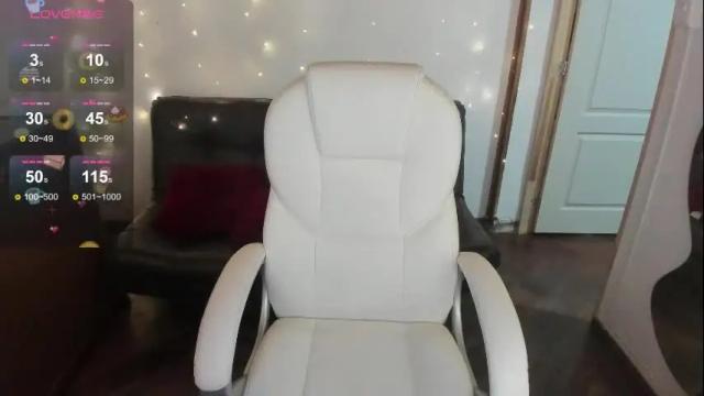 Image 12 of enma_clark Stream on Chaturbate on 23 days ago
