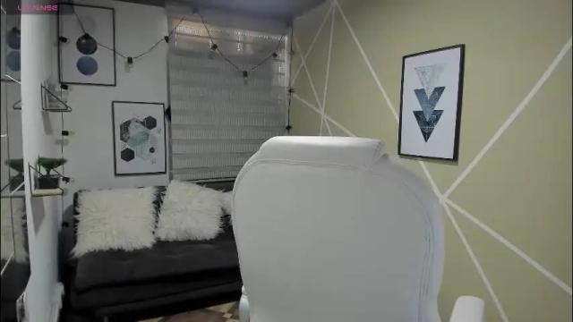 Image 2 of enma_clark Stream on Chaturbate on 2 months ago