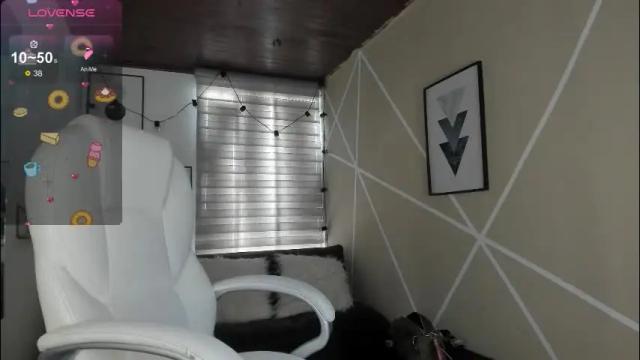 Image 12 of enma_clark Stream on Chaturbate on 4 days ago