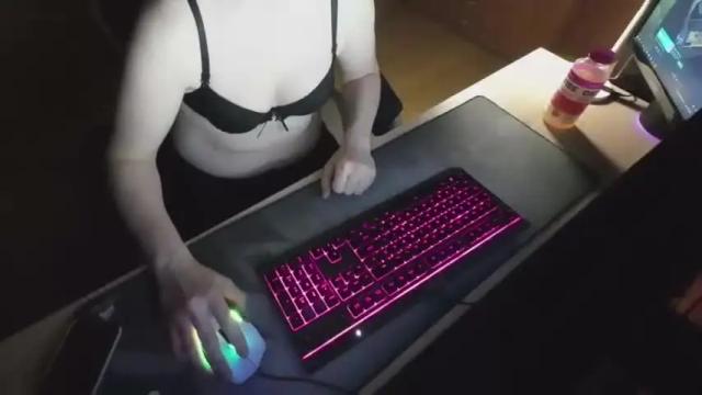 Thumbnail 3, ensui195's Stream at Chaturbate, 20 months ago