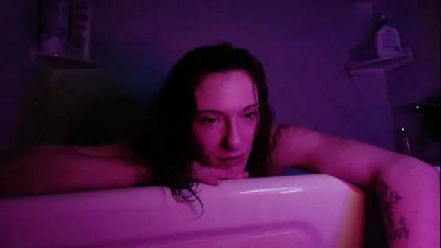 Image 12 of enticingenigma Stream on Chaturbate on 14 months ago