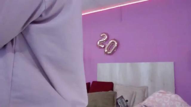 Image 10 of enyelsalas Stream on Chaturbate on 15 months ago