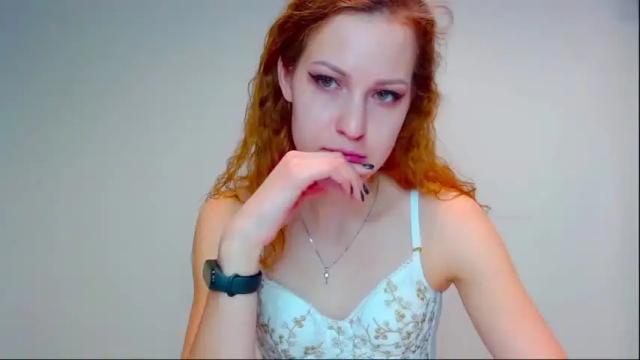 Thumbnail 1, erdbeeren_mit_sahne's Stream at Chaturbate, 19 months ago
