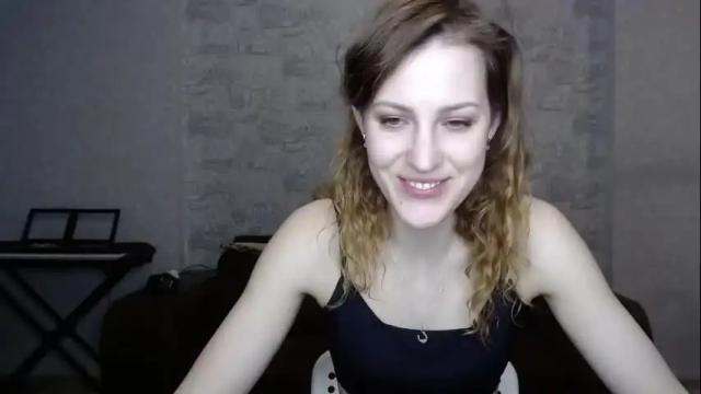 Image 3 of erdbeeren_mit_sahne Stream on Chaturbate on 1 month ago