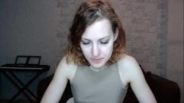 Image 7 of erdbeeren_mit_sahne Stream on Chaturbate on 1 month ago