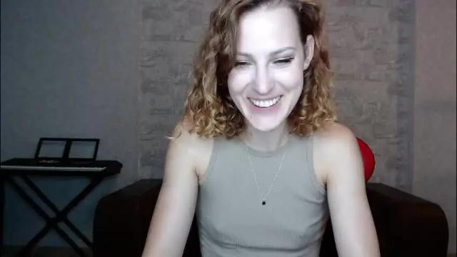 Image 11 of erdbeeren_mit_sahne Stream on Chaturbate on 2 months ago