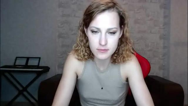 Thumbnail 3, erdbeeren_mit_sahne's Stream at Chaturbate, 2 months ago